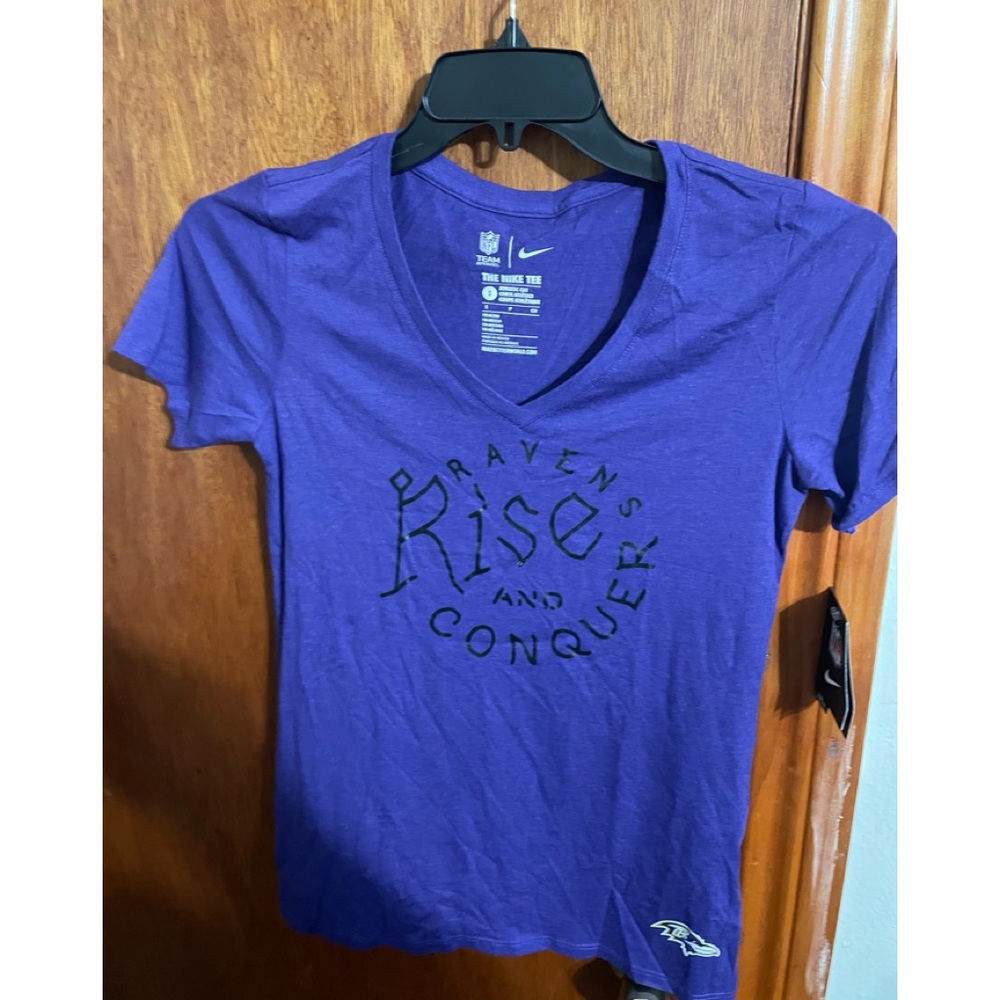 Nike Women’s tshirt